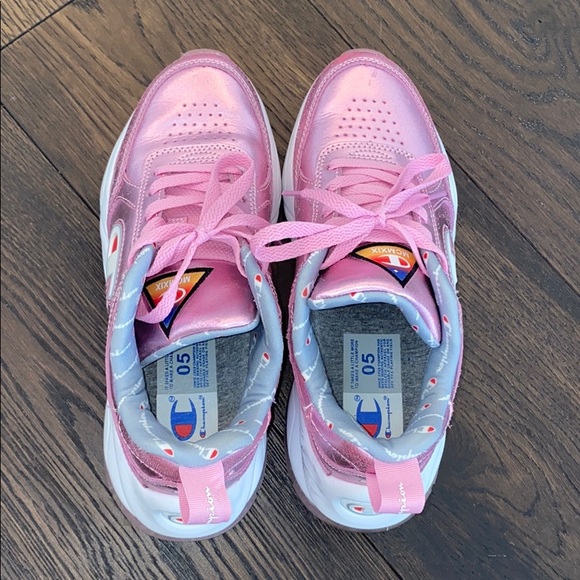 Champion 93EIGHTEEN METALLIC SNEAKERS 👟 - Picture 2 of 6